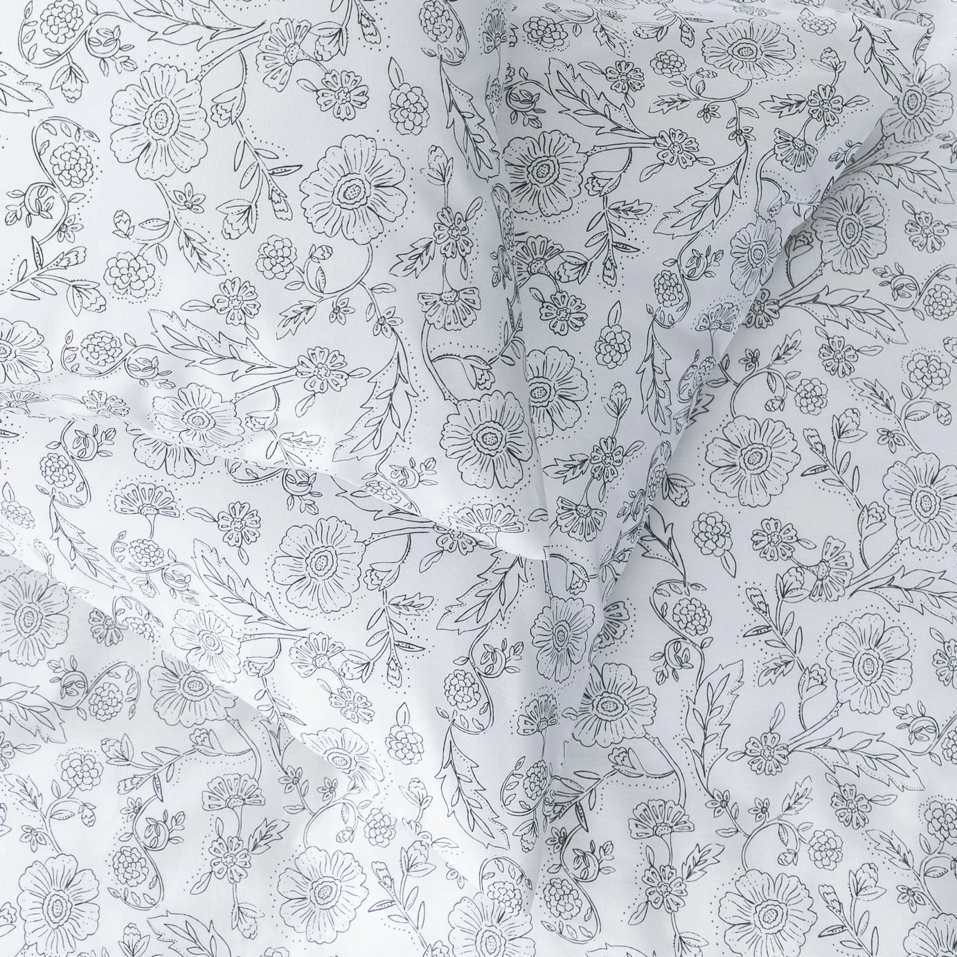 Argos Home Mono Floral Black And White Bedding Set - Single 6 Argos Home Mono Floral Black And White Bedding Set - Single - Image 4