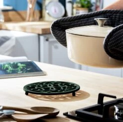 Habitat Cast Iron Trivet - Green -Home Furnishings Store 2004932 R Z001C