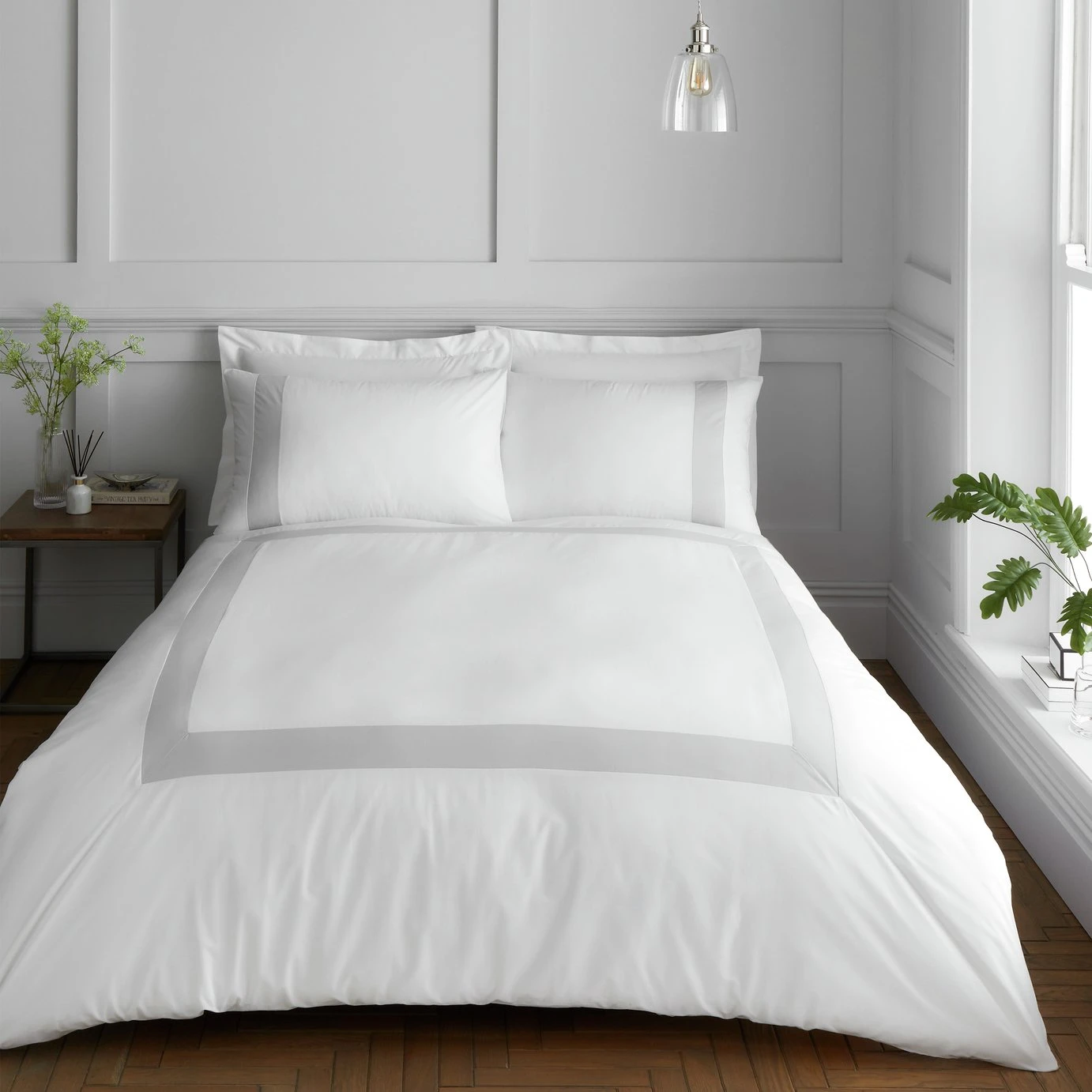 Bianca Cotton 180 TC Tailored White Bedding Set - Double 3 Bianca Cotton 180 TC Tailored White Bedding Set - Double