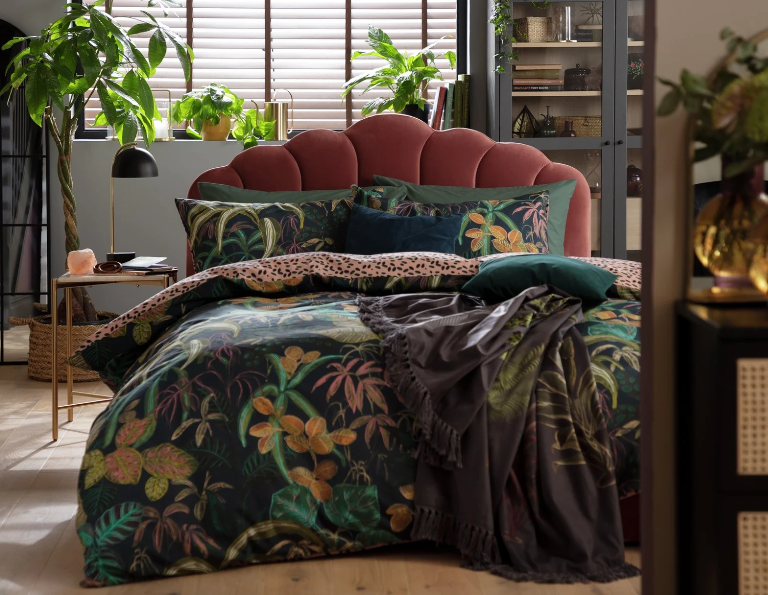 Habitat Botanical Print Multicolor Bedding Set - Double 3 Habitat Botanical Print Multicolor Bedding Set - Double