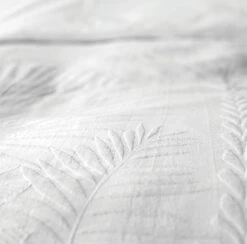 Habitat Cotton 180TC Leaf Matelasse White Bedding - Double -Home Furnishings Store 4096429 R Z005A