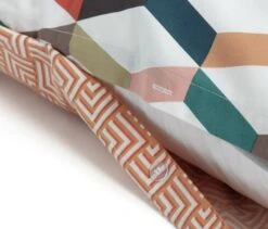 Habitat Geometric ZigZag Multicolour Bedding Set - Single -Home Furnishings Store 4529257 R Z004A
