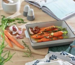 Habitat Speckle 29cm Medium Ceramic Roaster -Home Furnishings Store 5028317 R Z001C