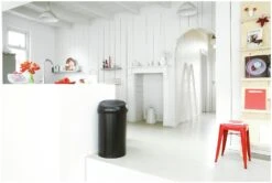 Brabantia 60 Litre Touch Top Bin - Matt Black -Home Furnishings Store 5810374 R Z004A
