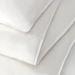Habitat Duck Feather 10.5 Tog Duvet - Single -Home Furnishings Store 7543429 R Z003C