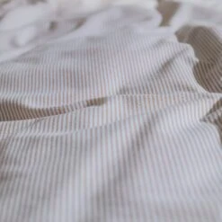 Habitat Retreat Striped Blush & White Bedding Set - Single -Home Furnishings Store 7697124 R Z004C