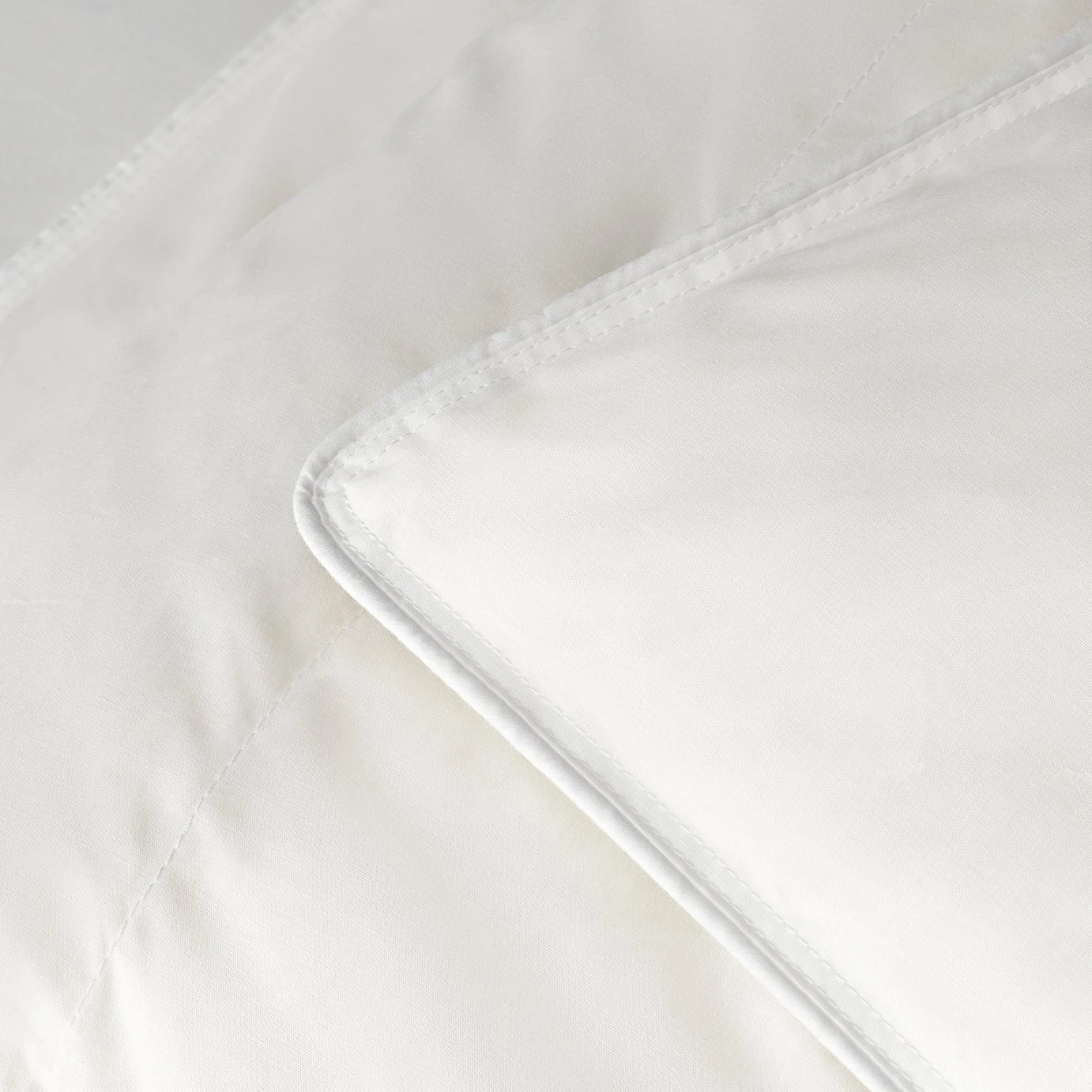 Habitat Duck Feather 13.5 Tog Duvet - Single 6 Habitat Duck Feather 13.5 Tog Duvet - Single - Image 4