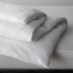 Habitat Feels Like Down 10.5 Tog Duvet - Double -Home Furnishings Store 8143691 R Z004C