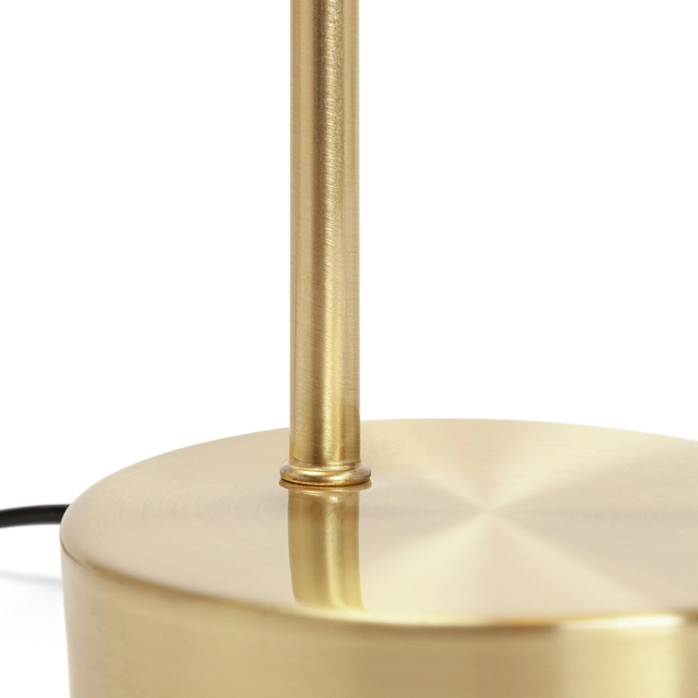 Habitat Rayner Steel LED Table Lamp - Brass 6 Habitat Rayner Steel LED Table Lamp - Brass - Image 4
