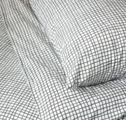 Habitat Cotton Willow Black & White Bedding Set - Double 11 Habitat Cotton Willow Black & White Bedding Set - Double -Home Furnishings Store 8778066 R Z003A