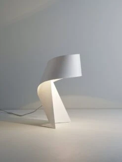 Habitat Ribbon Mini Metal Table Lamp - White -Home Furnishings Store 8989563 R Z002A