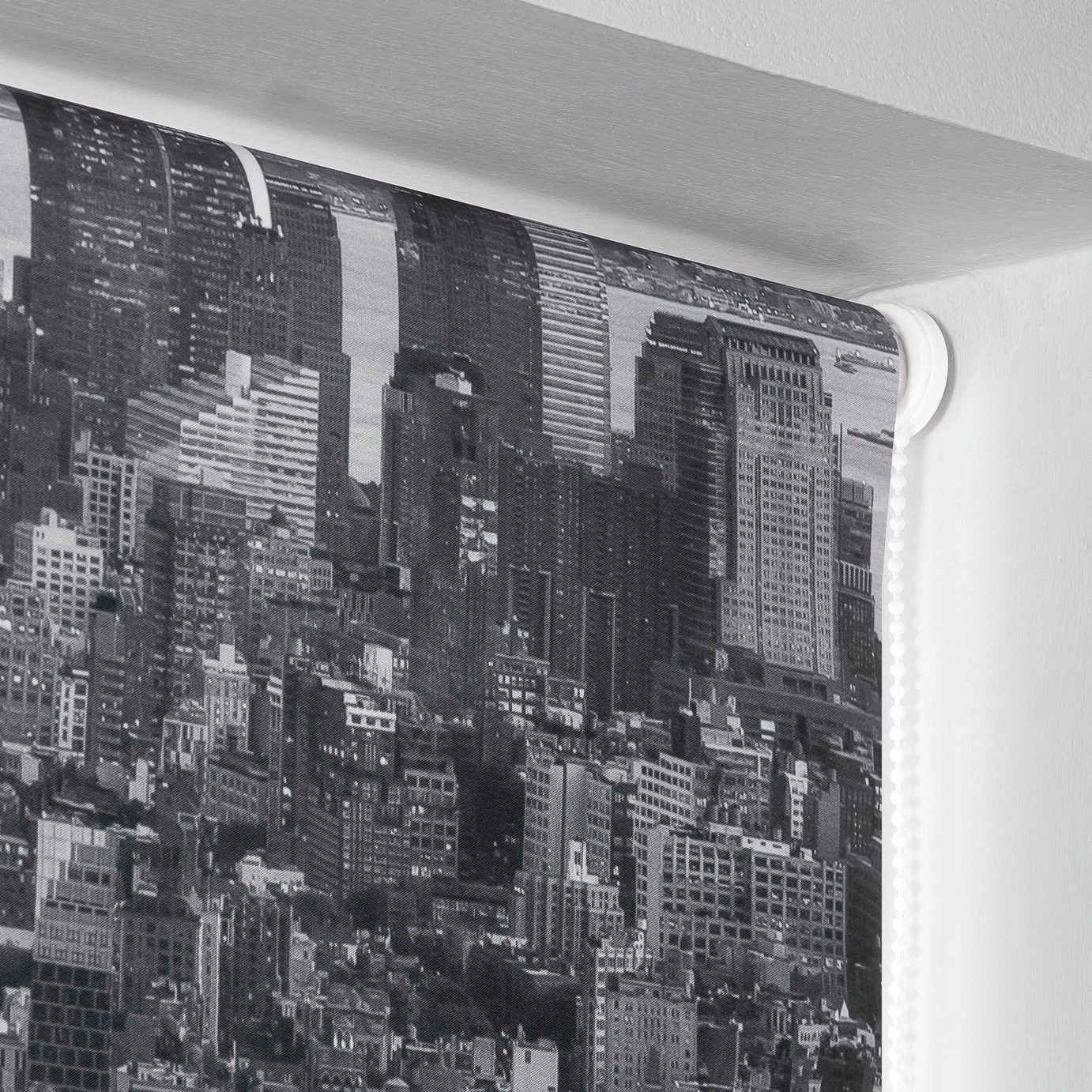 Habitat Skyline Blackout Roller Blind - 3ft 7 Habitat Skyline Blackout Roller Blind - 3ft - Image 5