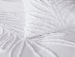 Habitat Cotton Tufted Leaf White Bedding Set - Double -Home Furnishings Store 9328587 R Z003A