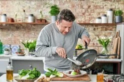 Tefal Jamie Oliver 24cm Non Stick Stainless Steel Frying Pan -Home Furnishings Store 9336373 R Z007A