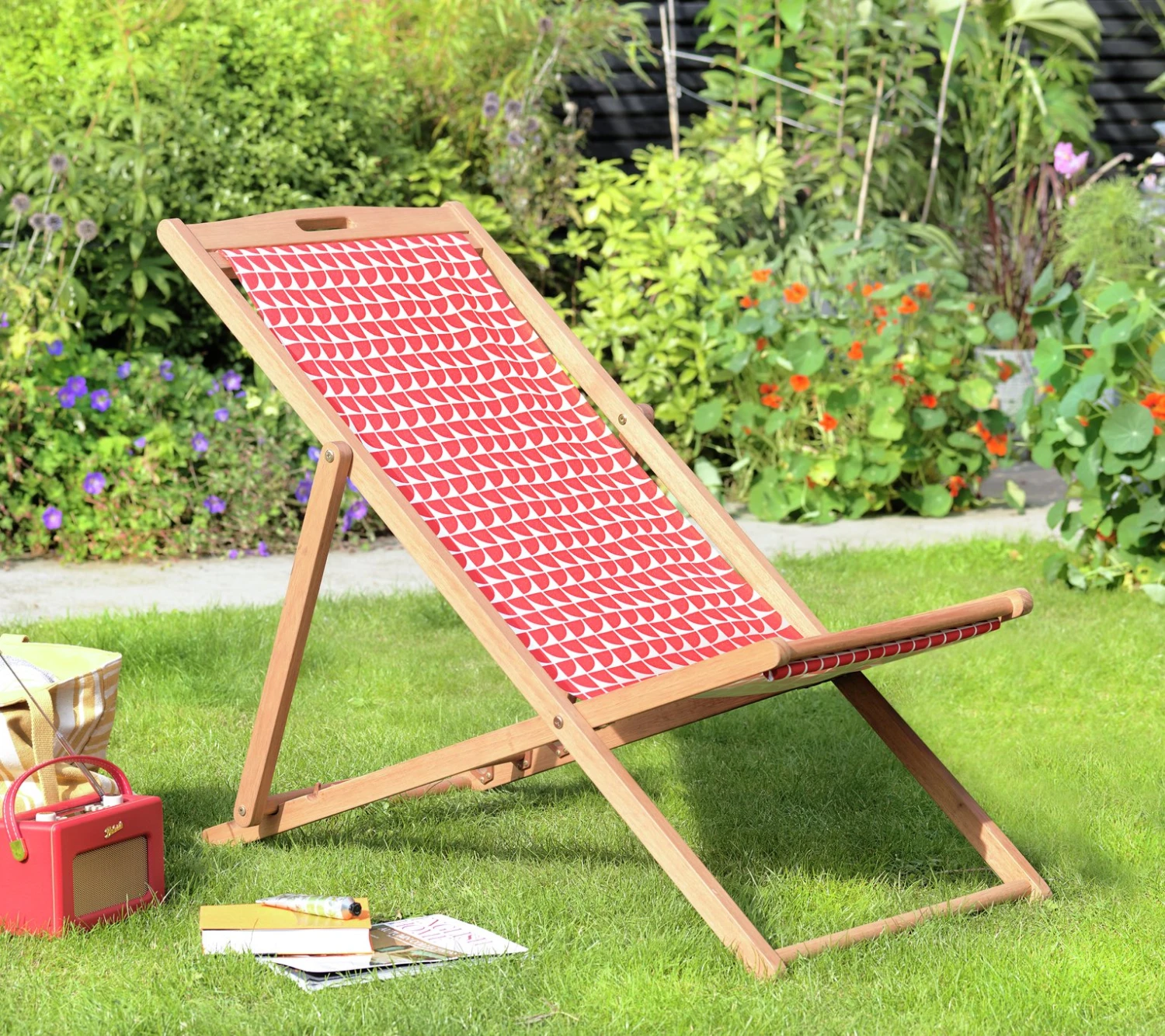 Habitat Folding Wooden Garden Deck Chair - White 4 Habitat Folding Wooden Garden Deck Chair - White - Image 2