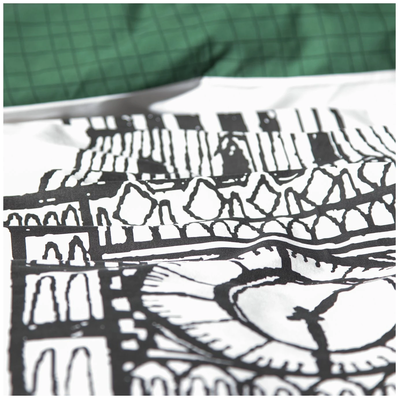 Habitat London Skyline Print Black &White Bedding Set-Single 9 Habitat London Skyline Print Black &White Bedding Set-Single - Image 7