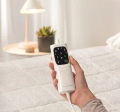 Dreamland Scandi Dual Control Underblanket-Super King 23 Dreamland Scandi Dual Control Underblanket-Super King -Home Furnishings Store 9540107 R Z0011A