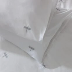 Habitat Dragonfly Embroidered White Bedding Set - Single 11 Habitat Dragonfly Embroidered White Bedding Set - Single -Home Furnishings Store 9592430 R Z003A